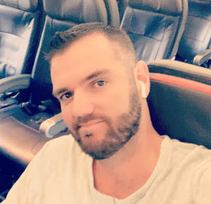 Meet your Posher, Jay